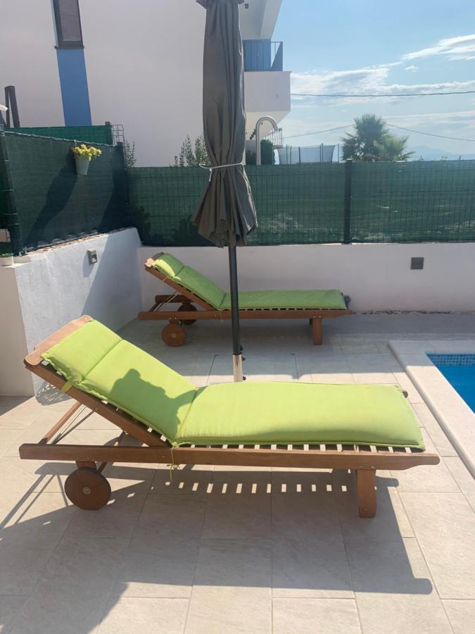 Apartments Villa Bella Vista Seget Trogir Exteriör bild