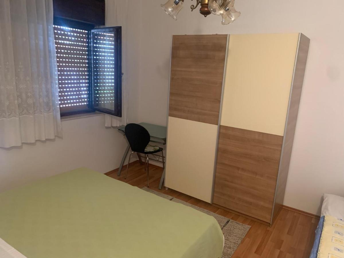 Apartments Villa Bella Vista Seget Trogir Exteriör bild