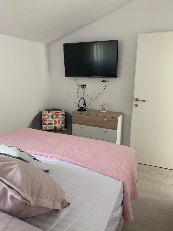 Apartments Villa Bella Vista Seget Trogir Exteriör bild