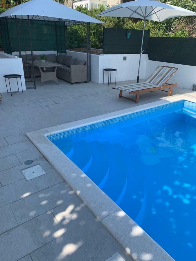Apartments Villa Bella Vista Seget Trogir Exteriör bild